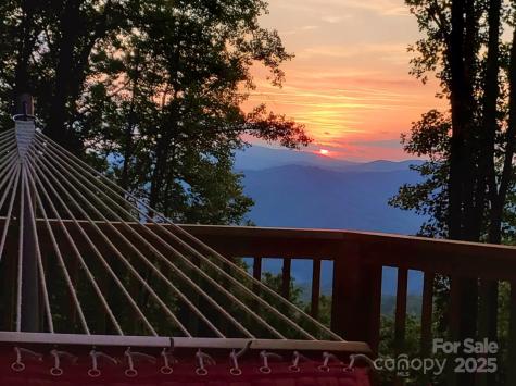 80 Dana Drive Bakersville NC 28777
