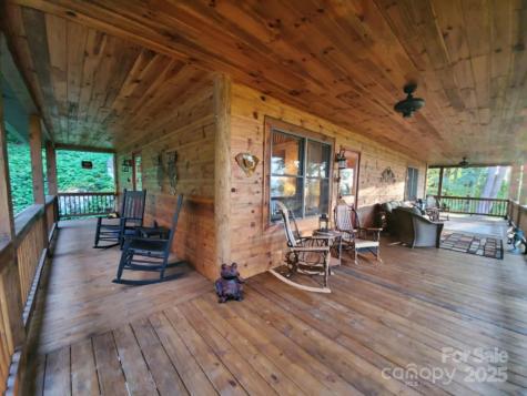 80 Dana Drive Bakersville NC 28777