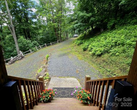 80 Dana Drive Bakersville NC 28777
