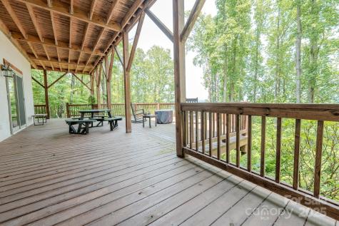 80 Dana Drive Bakersville NC 28777