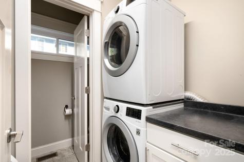 89 Galax Avenue Asheville NC 28806