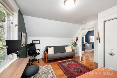 89 Galax Avenue Asheville NC 28806