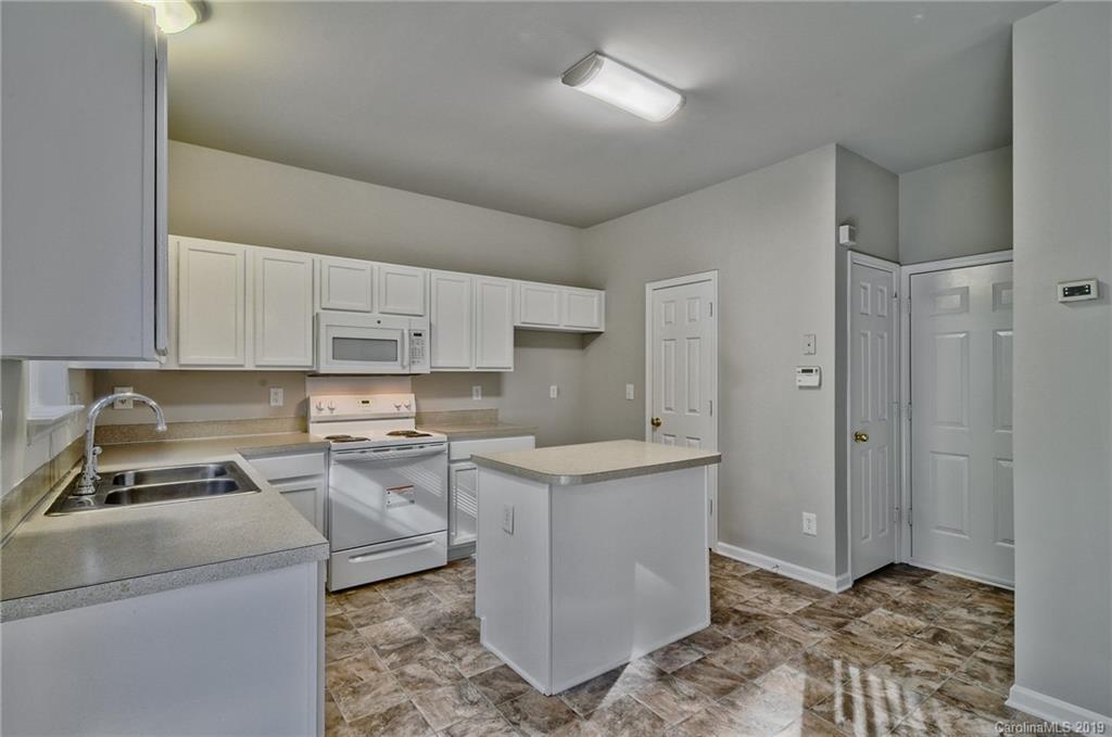 607 Stillgreen Lane Charlotte NC 28214