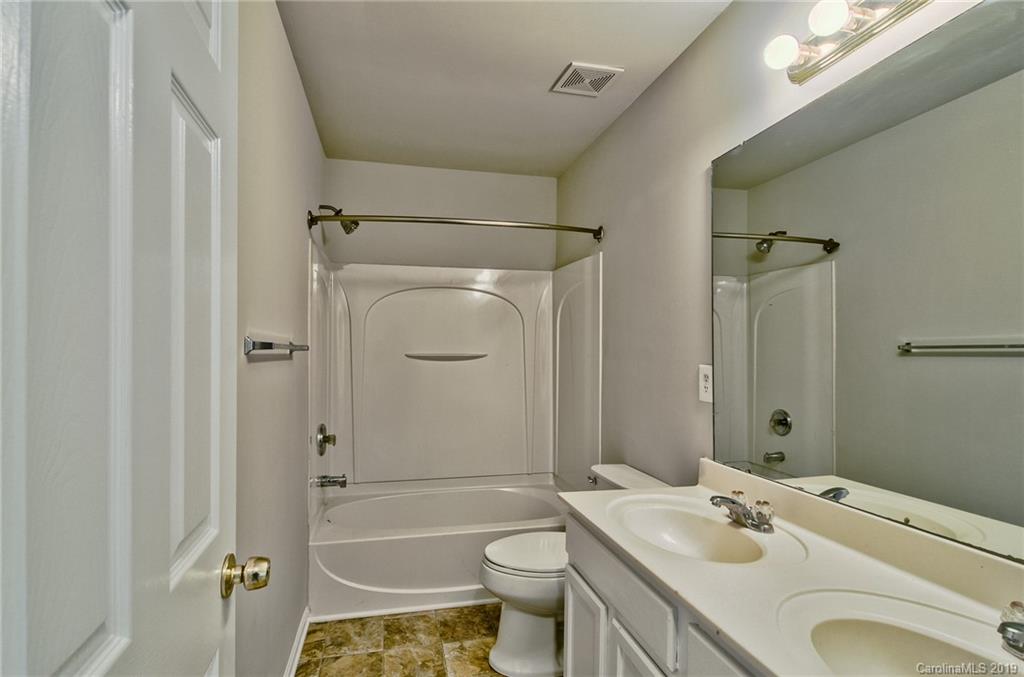 607 Stillgreen Lane Charlotte NC 28214