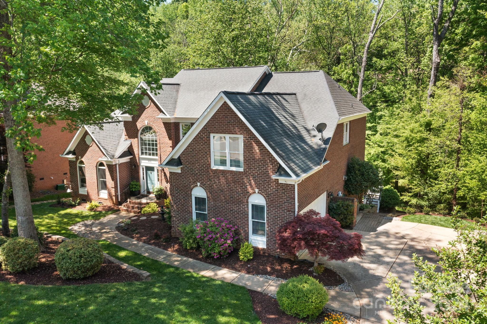 1418 Reverdy Oaks Drive Matthews NC 28105