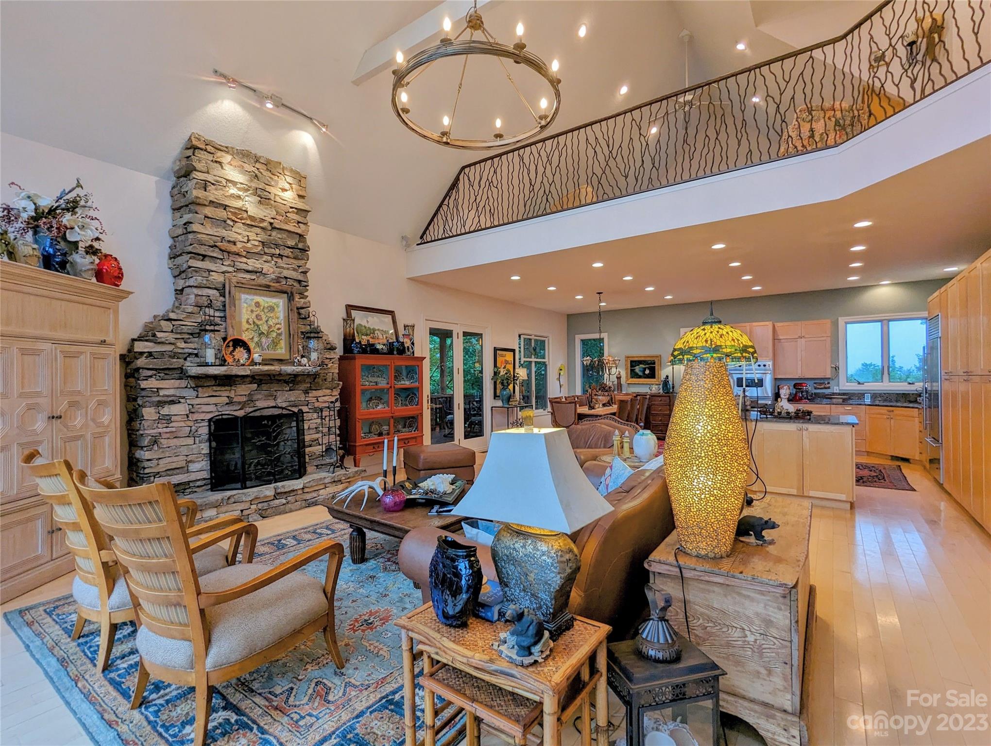 3303 Double Island Road Green Mountain NC 28740