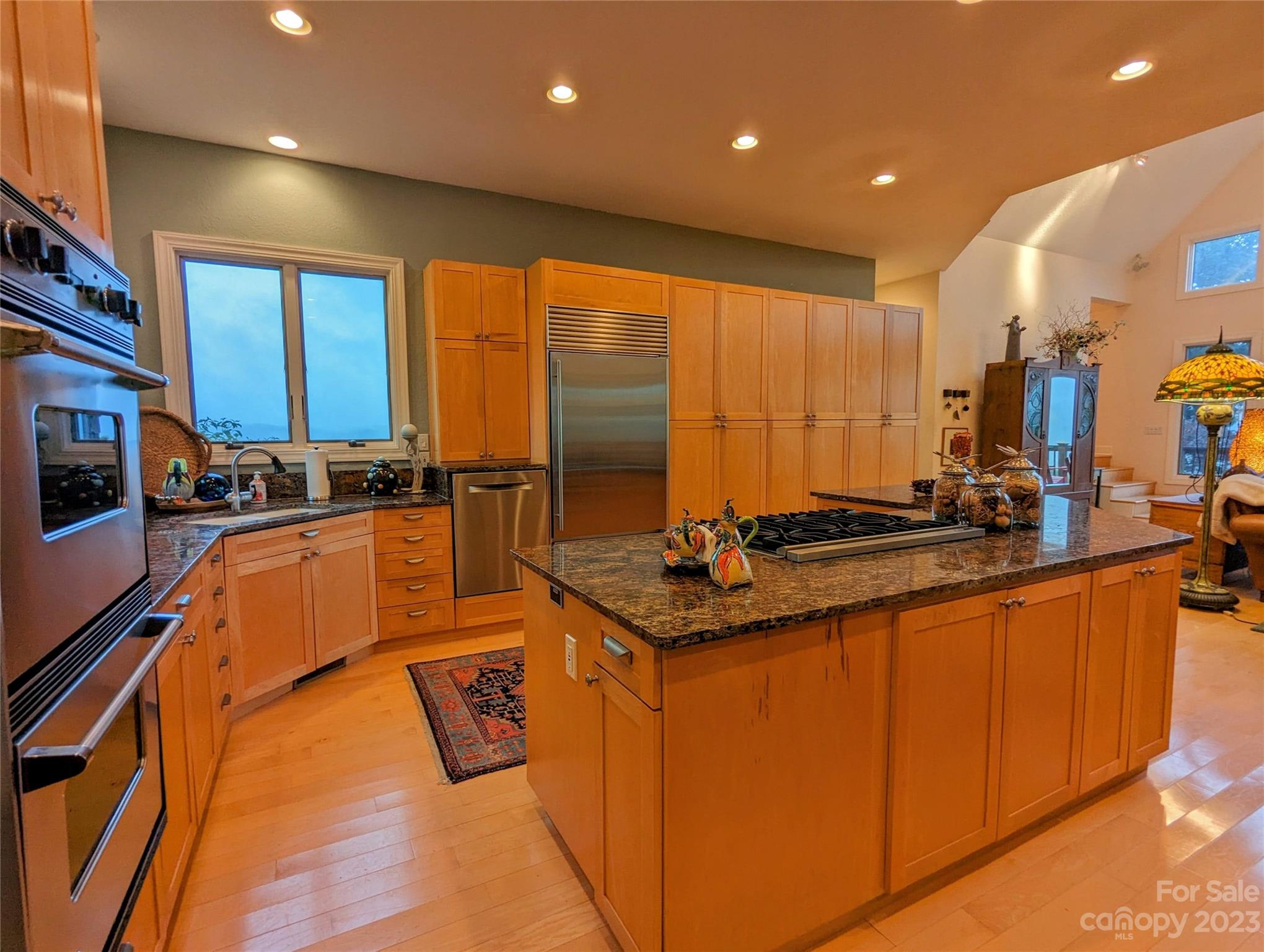 3303 Double Island Road Green Mountain NC 28740