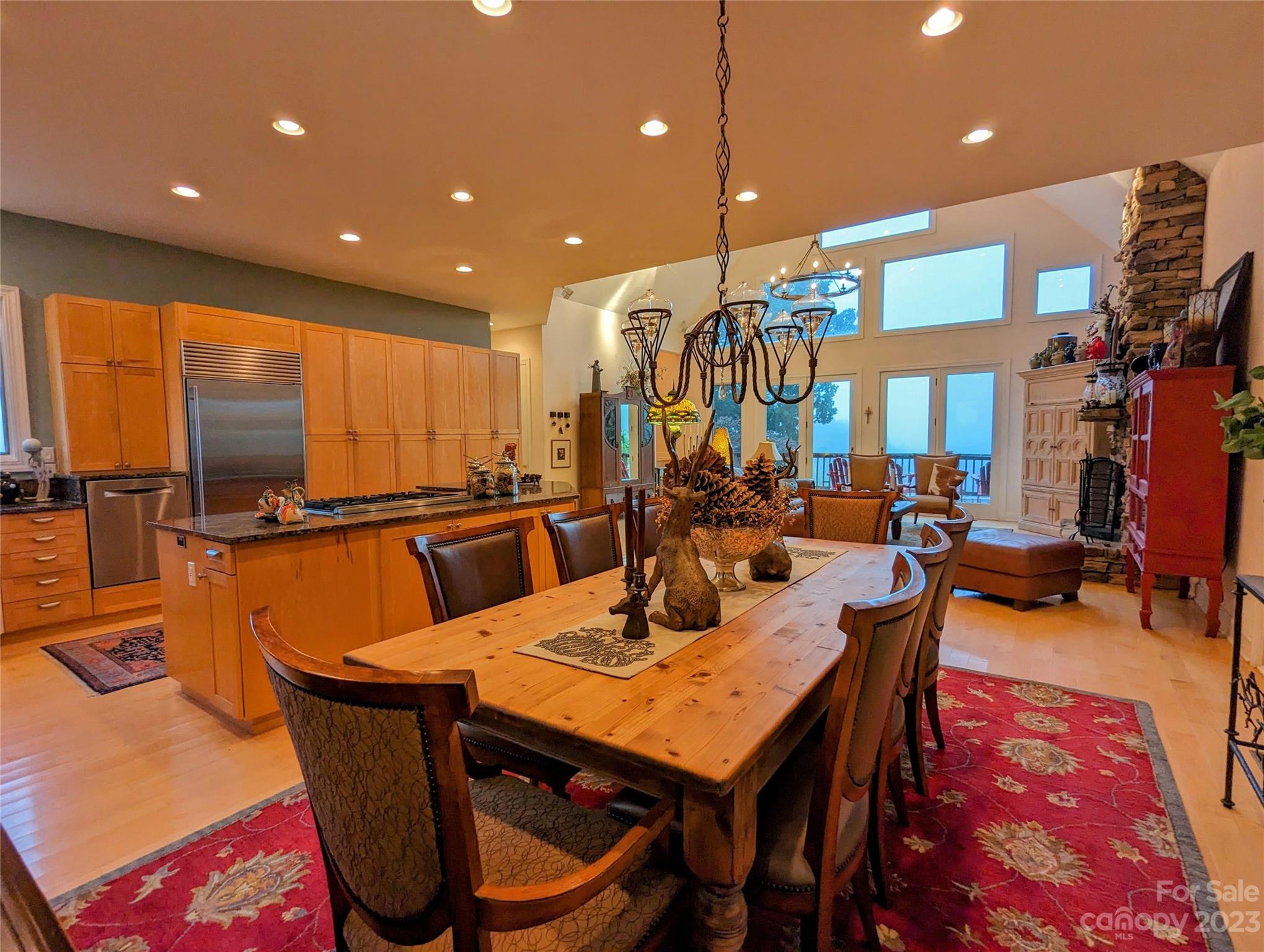 3303 Double Island Road Green Mountain NC 28740