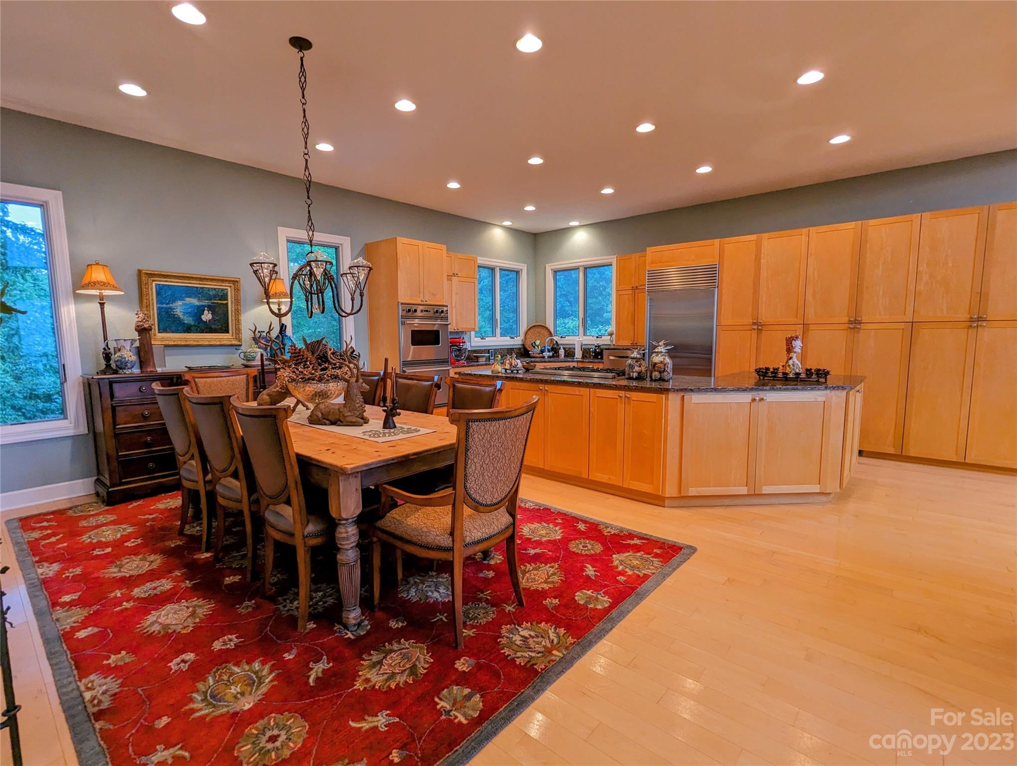 3303 Double Island Road Green Mountain NC 28740
