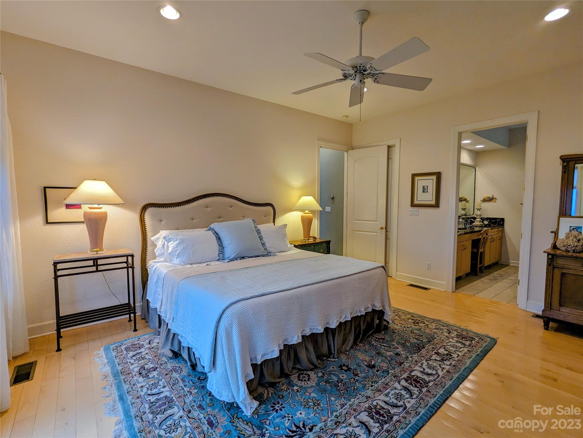 3303 Double Island Road Green Mountain NC 28740