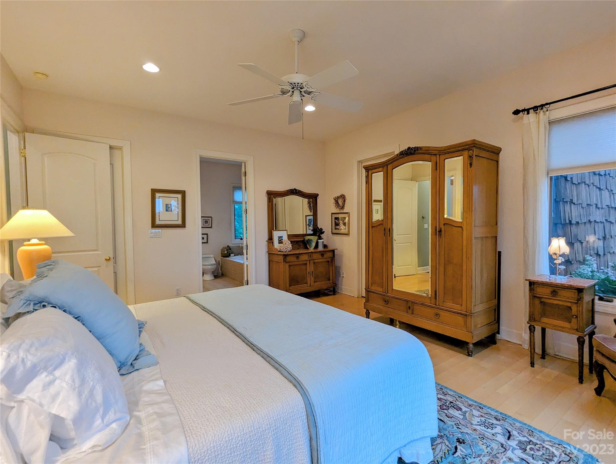 3303 Double Island Road Green Mountain NC 28740