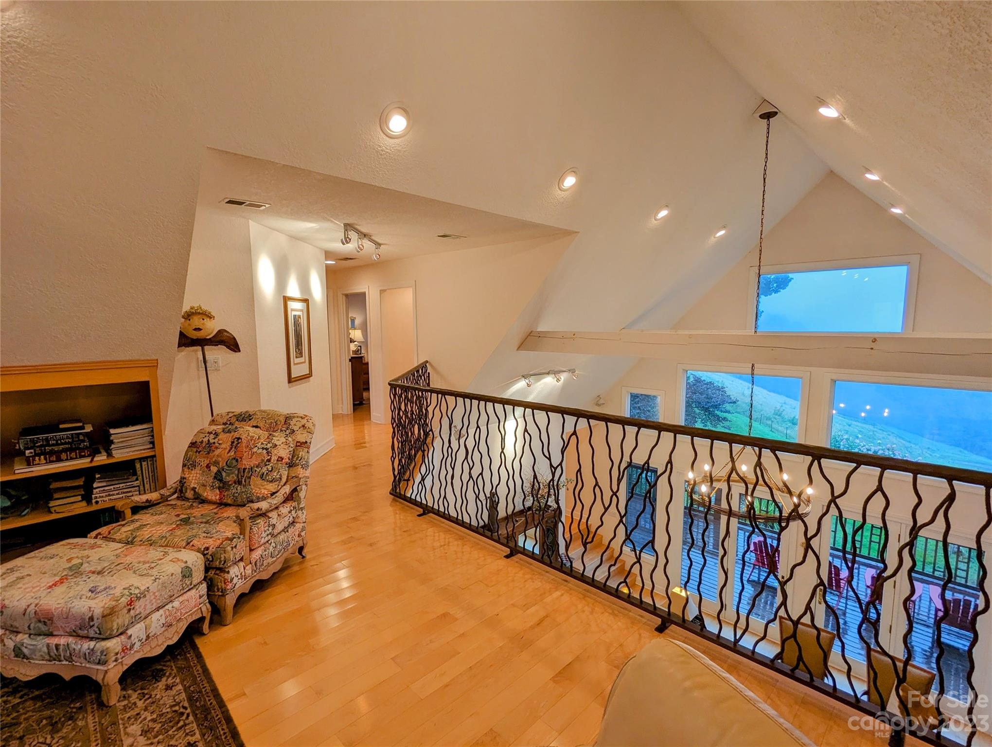 3303 Double Island Road Green Mountain NC 28740