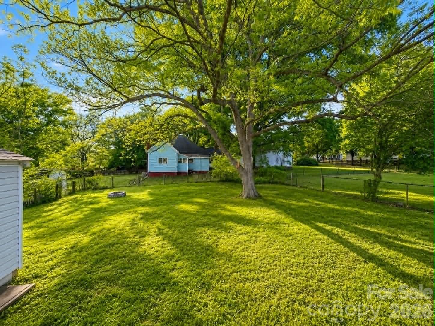 383 E Catawba Avenue Mooresville NC 28115
