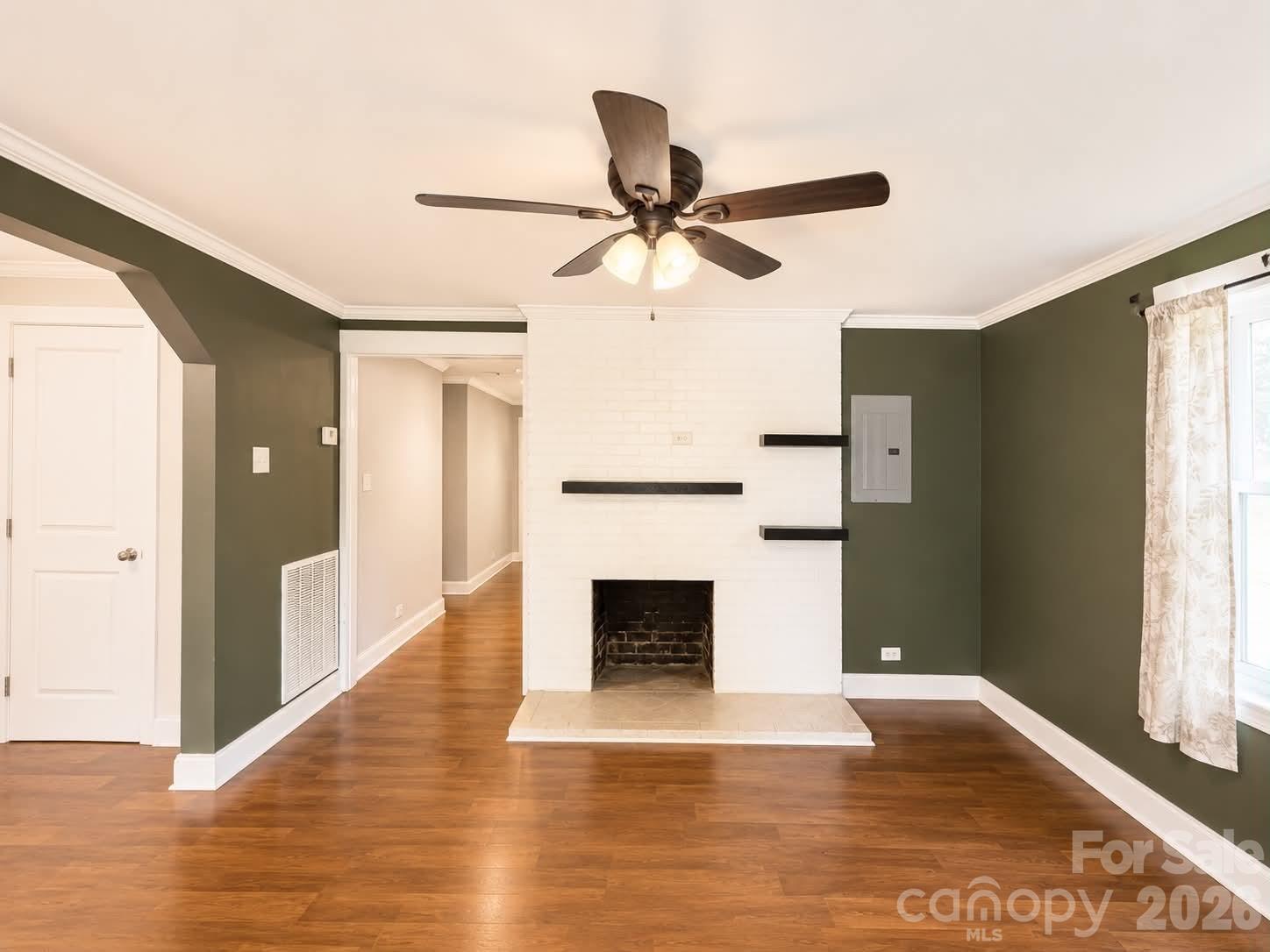 383 E Catawba Avenue Mooresville NC 28115