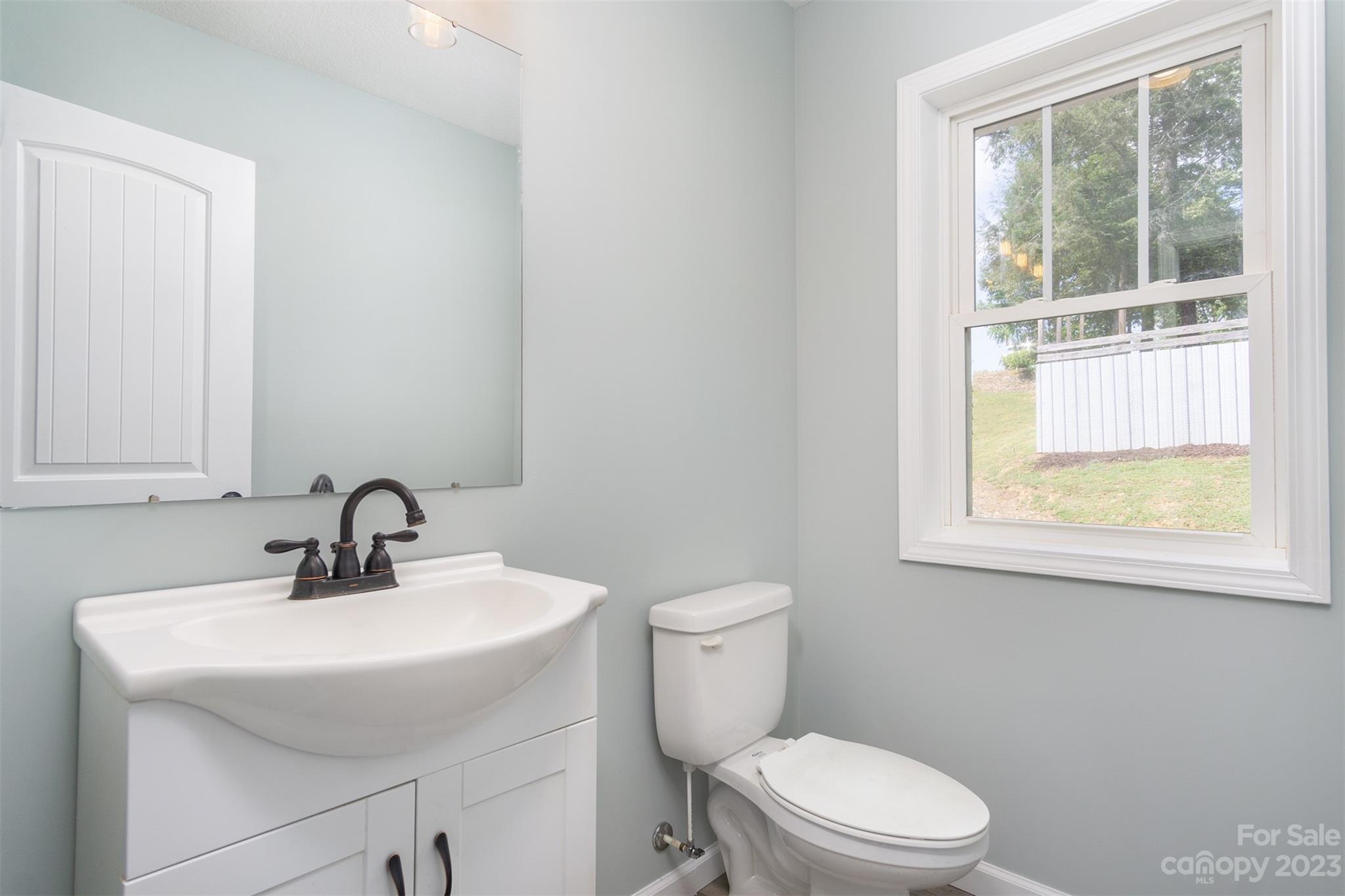 3679 Bull Creek Road Marshall NC 28753