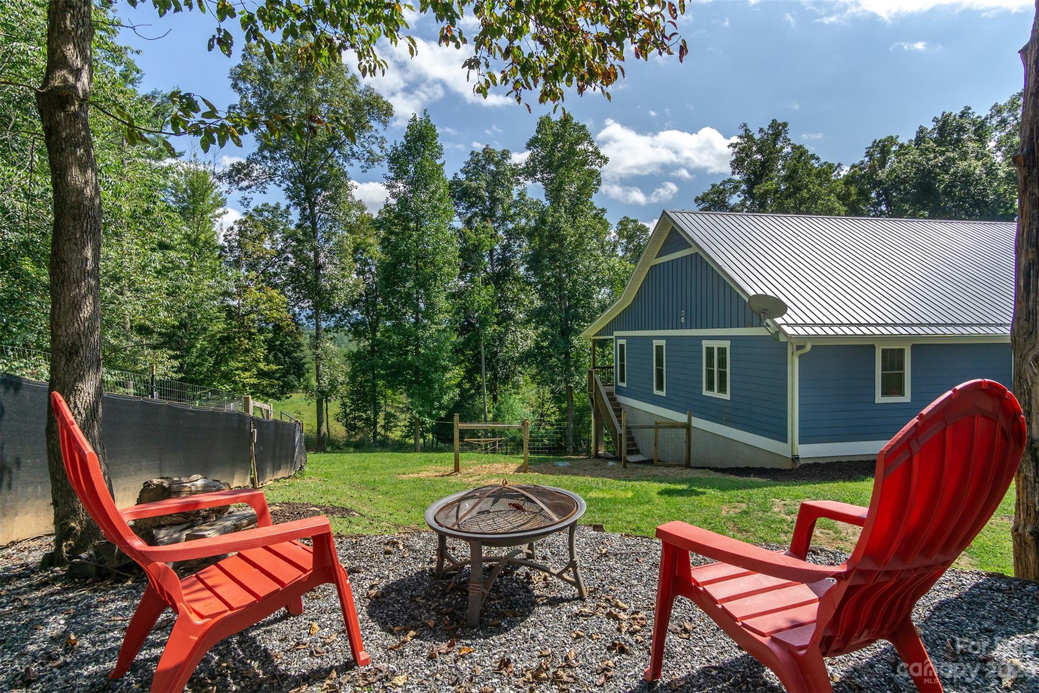 3679 Bull Creek Road Marshall NC 28753