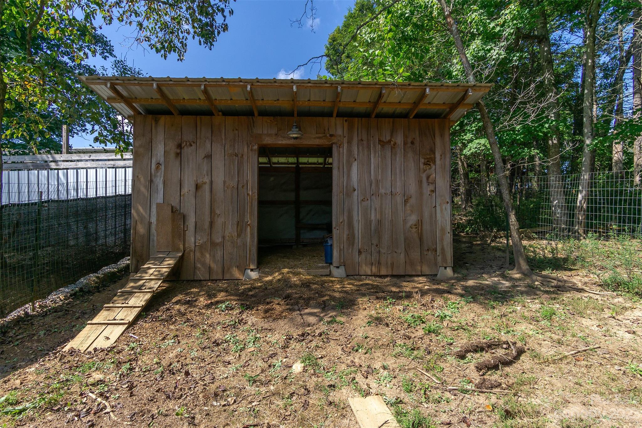 3679 Bull Creek Road Marshall NC 28753