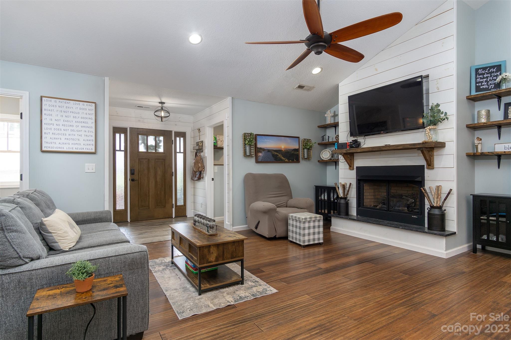 3679 Bull Creek Road Marshall NC 28753