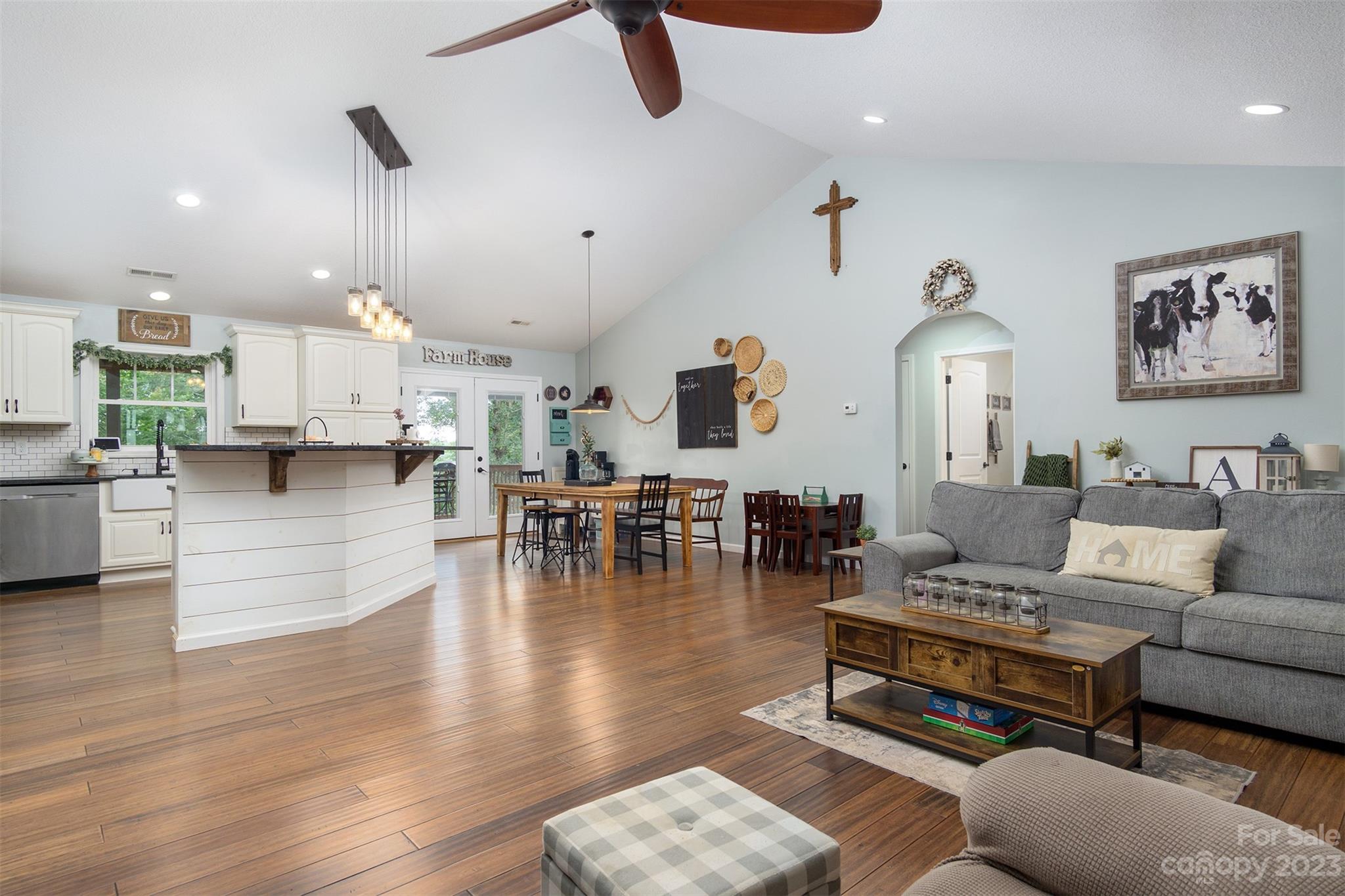 3679 Bull Creek Road Marshall NC 28753