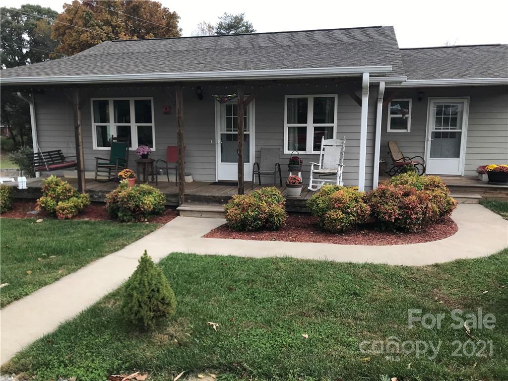 63 Lower Glady Fork Road Candler NC 28715