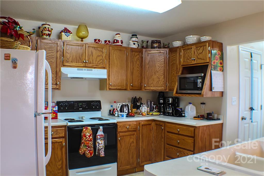 63 Lower Glady Fork Road Candler NC 28715
