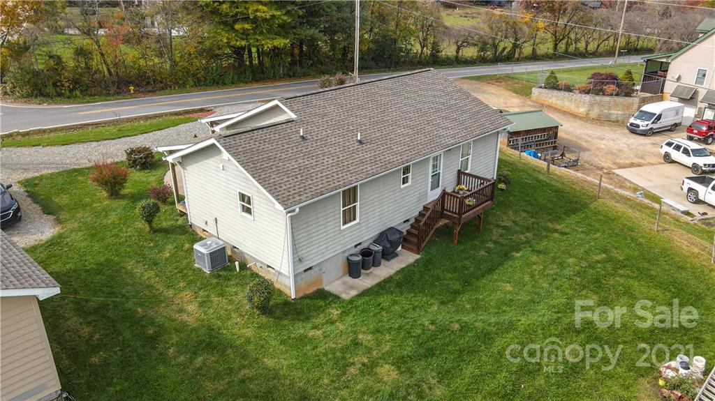 63 Lower Glady Fork Road Candler NC 28715