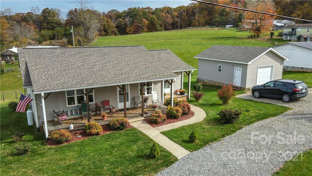 63 Lower Glady Fork Road Candler NC 28715
