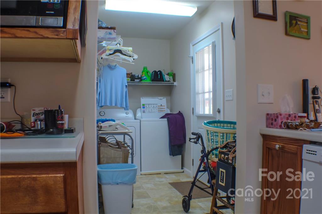 63 Lower Glady Fork Road Candler NC 28715