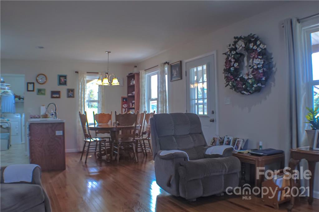 63 Lower Glady Fork Road Candler NC 28715