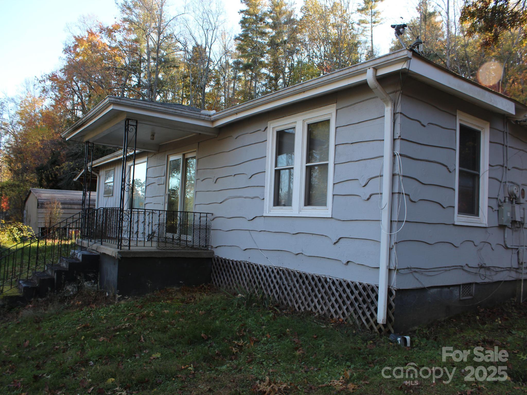 709 Wickins Drive Hendersonville NC 28791