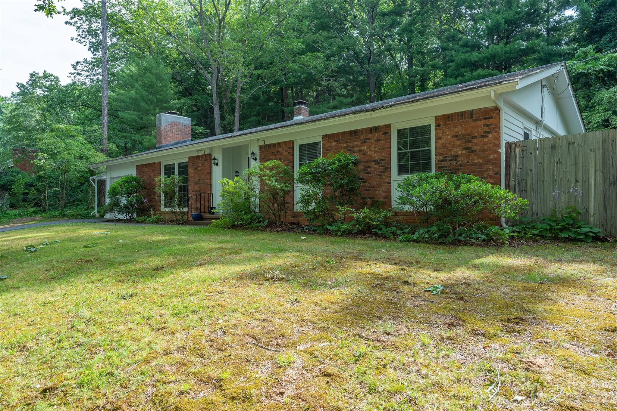 92 Alpine Way Asheville NC 28805