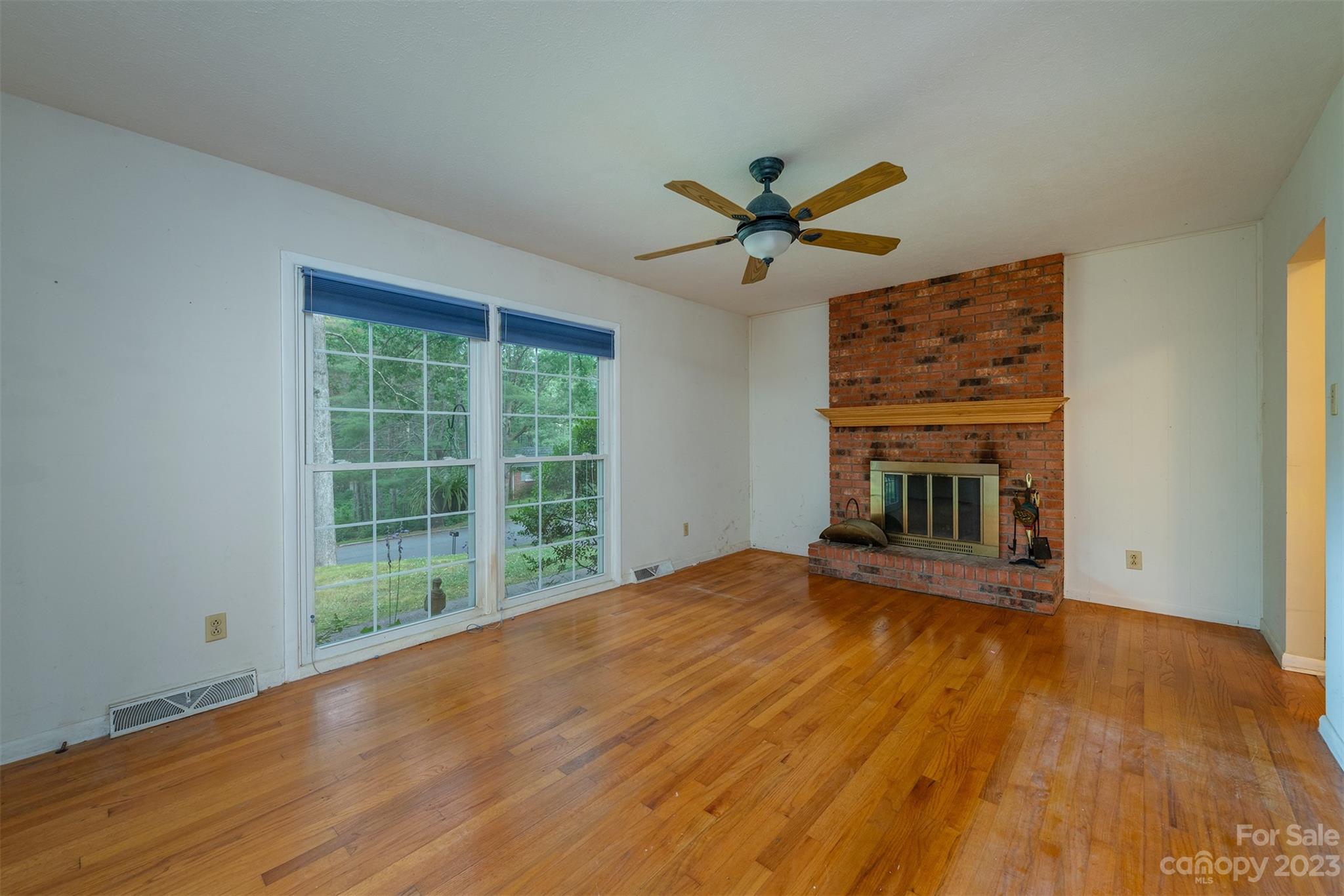 92 Alpine Way Asheville NC 28805