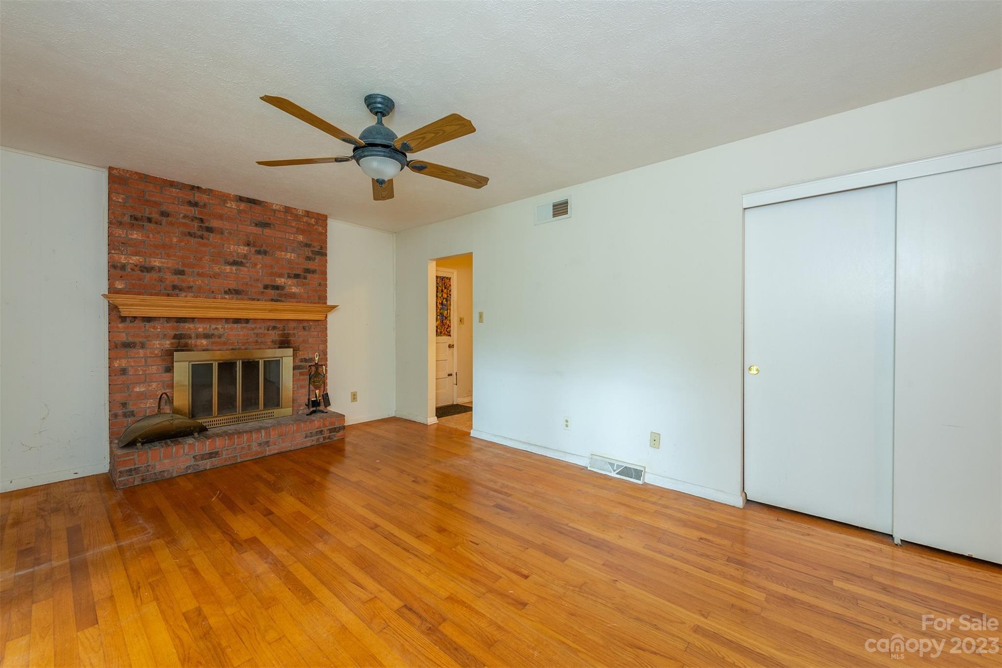92 Alpine Way Asheville NC 28805