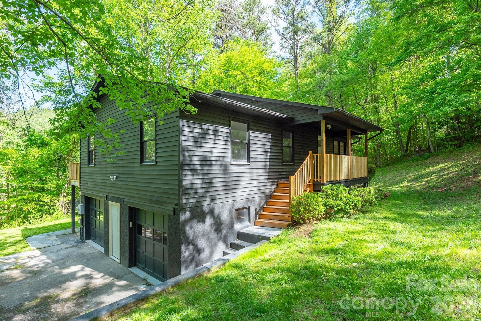 4 Smokey Mountain Drive Swannanoa NC 28778