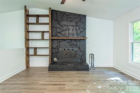 4 Smokey Mountain Drive Swannanoa NC 28778