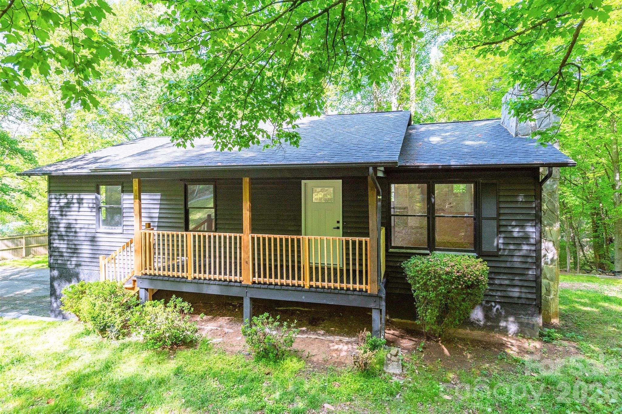 4 Smokey Mountain Drive Swannanoa NC 28778