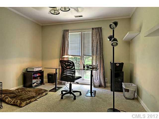 609 Bennington Place Charlotte NC 28211