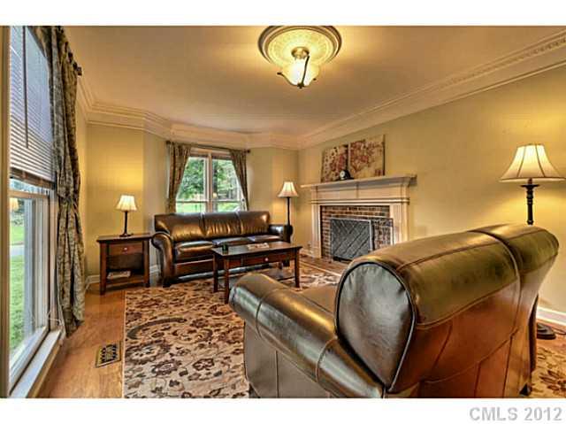 609 Bennington Place Charlotte NC 28211