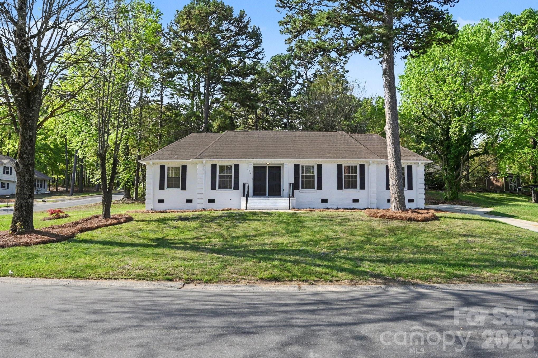 834 Braxfield Drive Charlotte NC 28217
