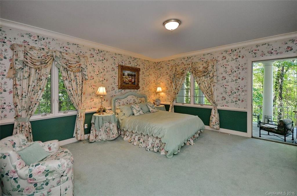 465 Lynn Cove Road Asheville NC 28804