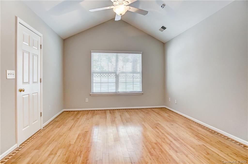 11007 Alderbrook Lane Charlotte NC 28270