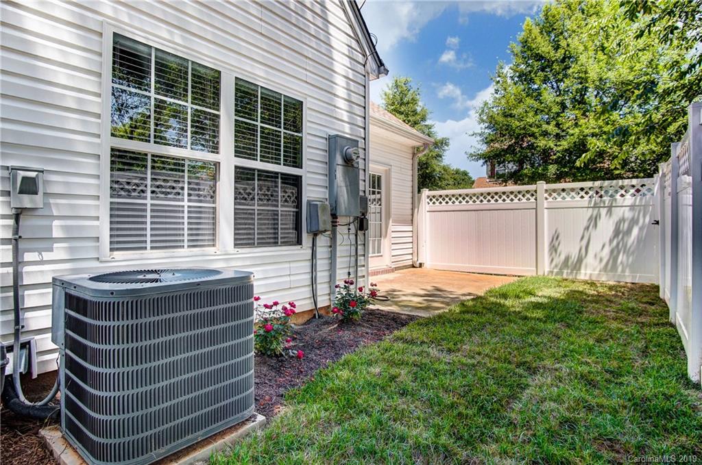 11007 Alderbrook Lane Charlotte NC 28270