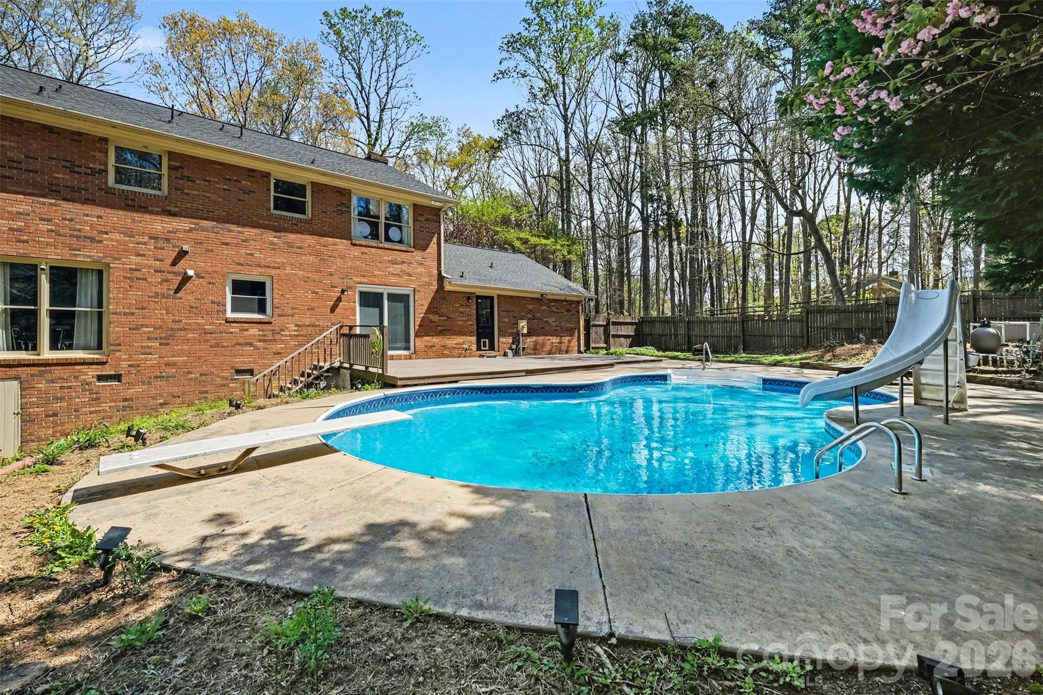 1560 Chatham Court NW Concord NC 28027