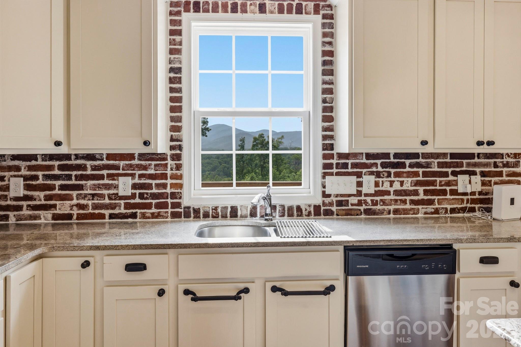 234 Crest Drive Lake Lure NC 28746