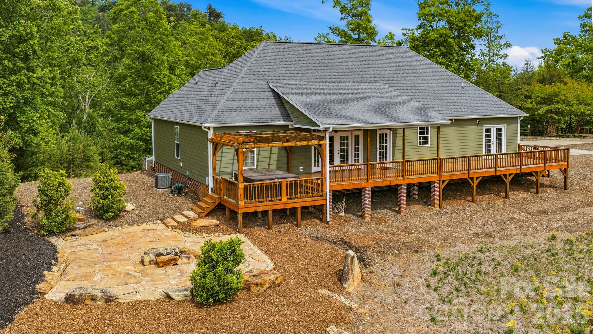 234 Crest Drive Lake Lure NC 28746