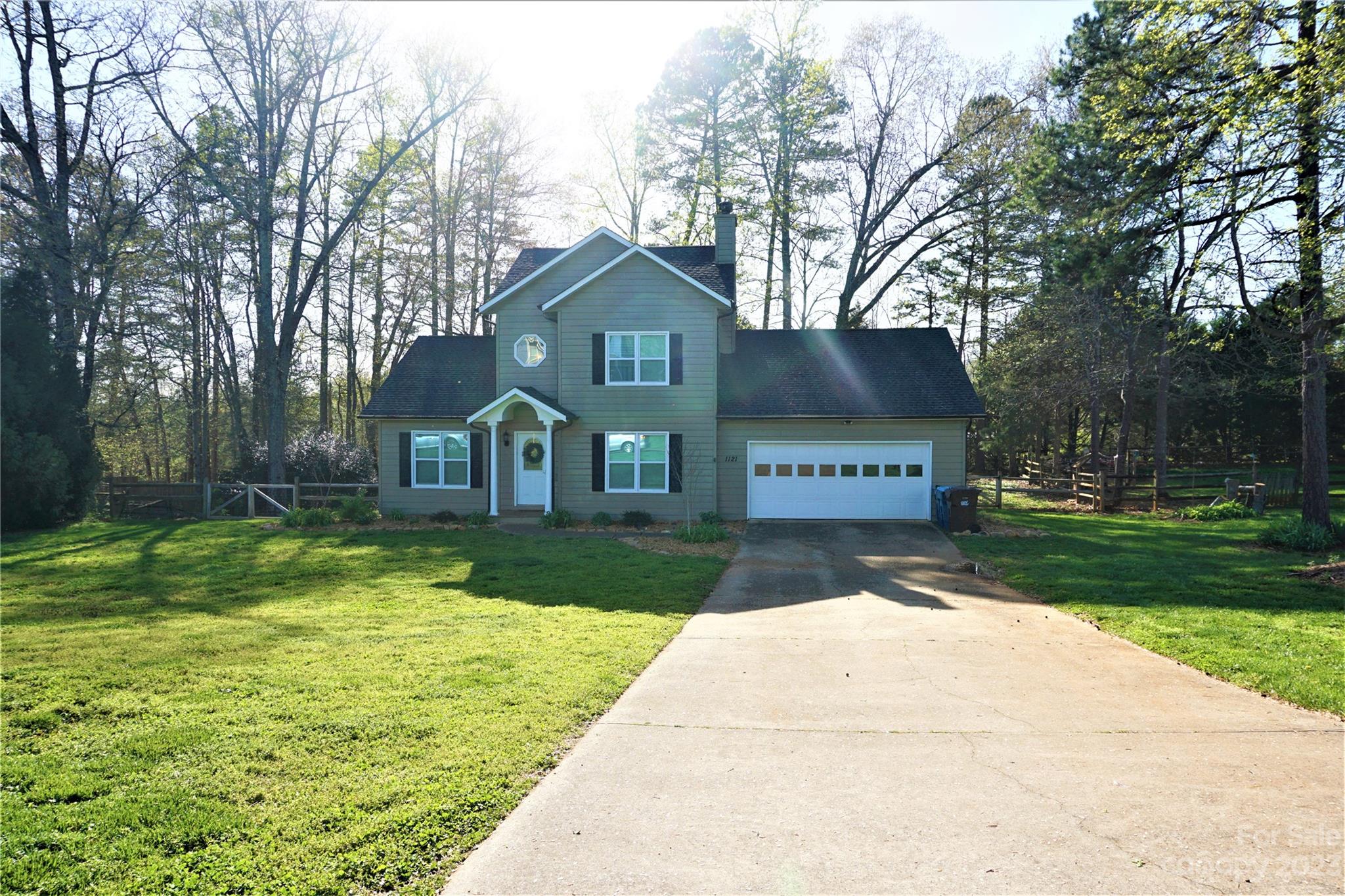 1121 Mulberry Lane Hickory NC 28602