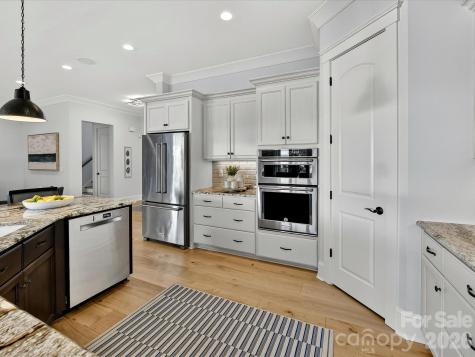 18014 Whispering Oaks Drive Cornelius NC 28031