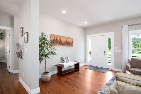 209 Patriots Drive Asheville NC 28805