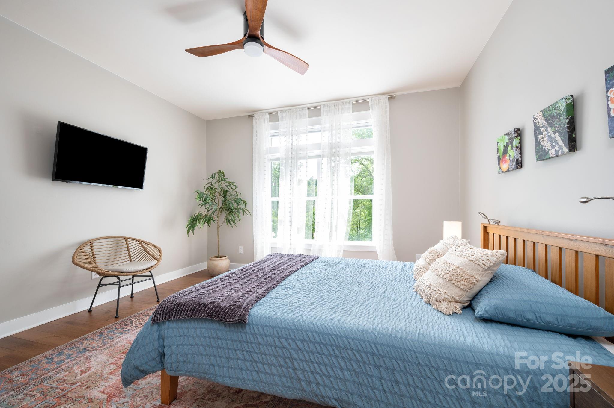 209 Patriots Drive Asheville NC 28805