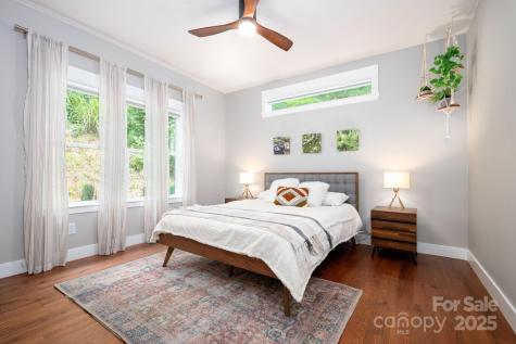 209 Patriots Drive Asheville NC 28805